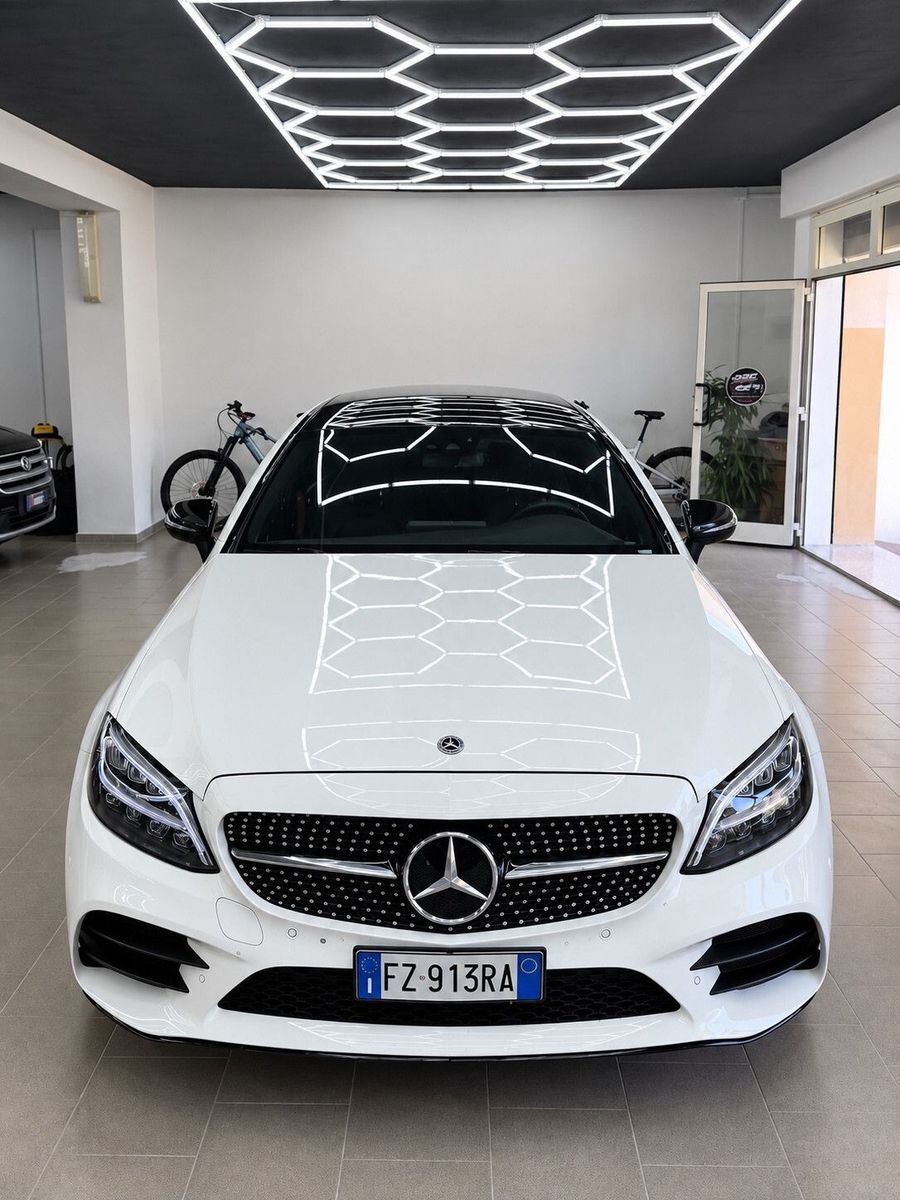 Mercedes-Benz Mercedes-benz C 220 d Auto Sport Plus imagem 2
