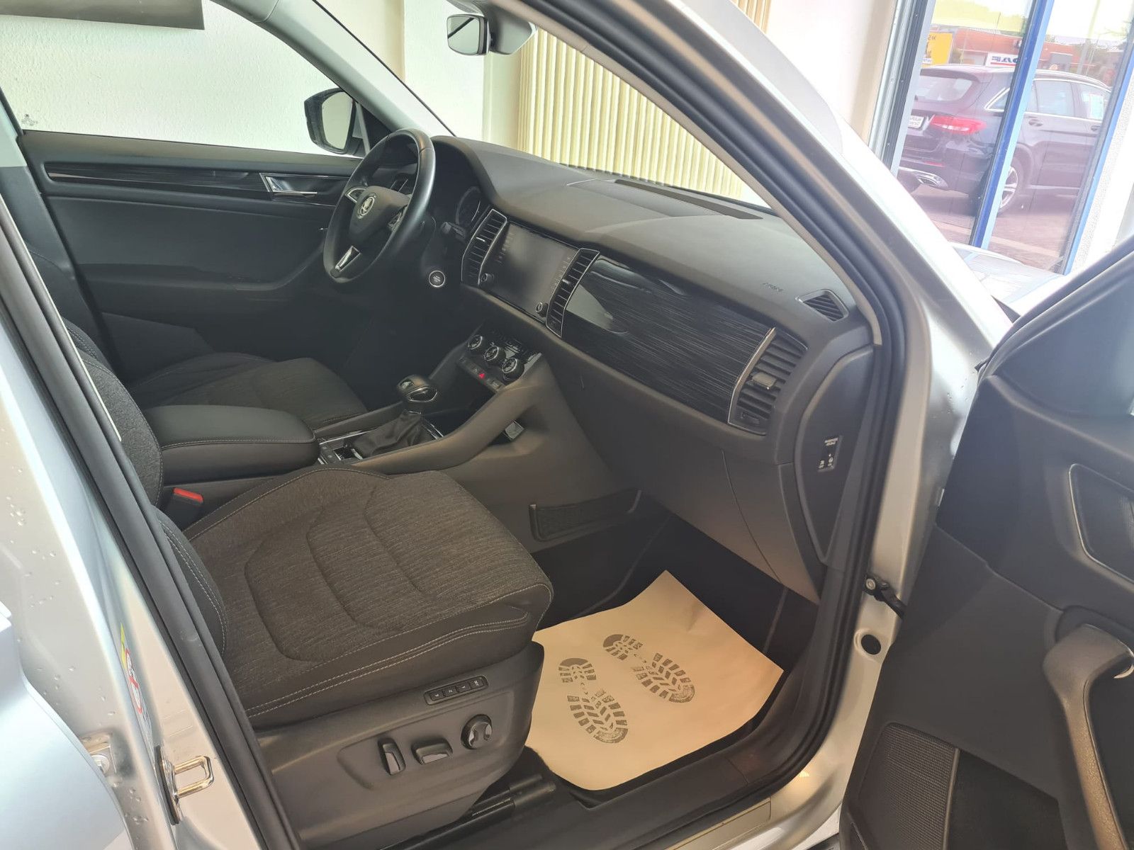 Fahrzeugabbildung SKODA Kodiaq Style / KAMERA / LED / NAVI / AHK