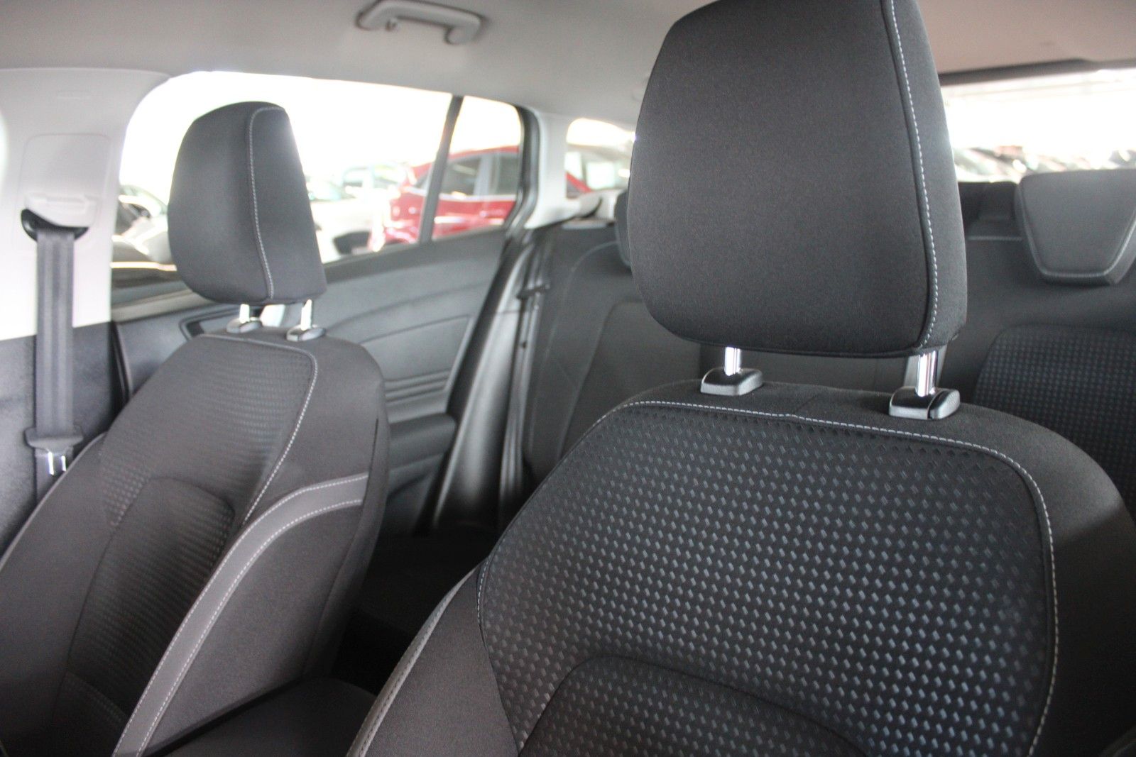 Fahrzeugabbildung Ford Focus Turnier Cool & Connect NAVI CAM WinterPak.
