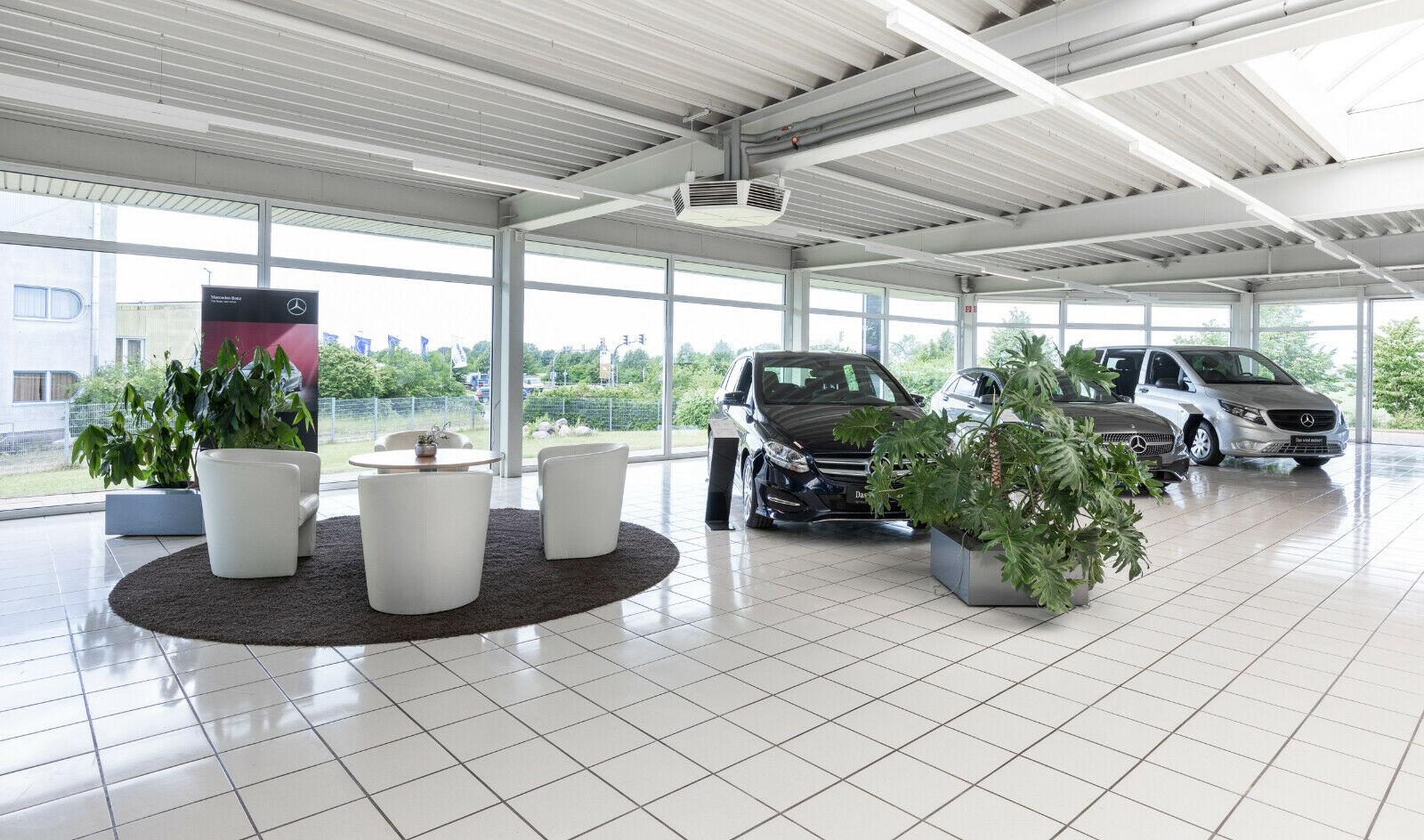 showroom-image-main