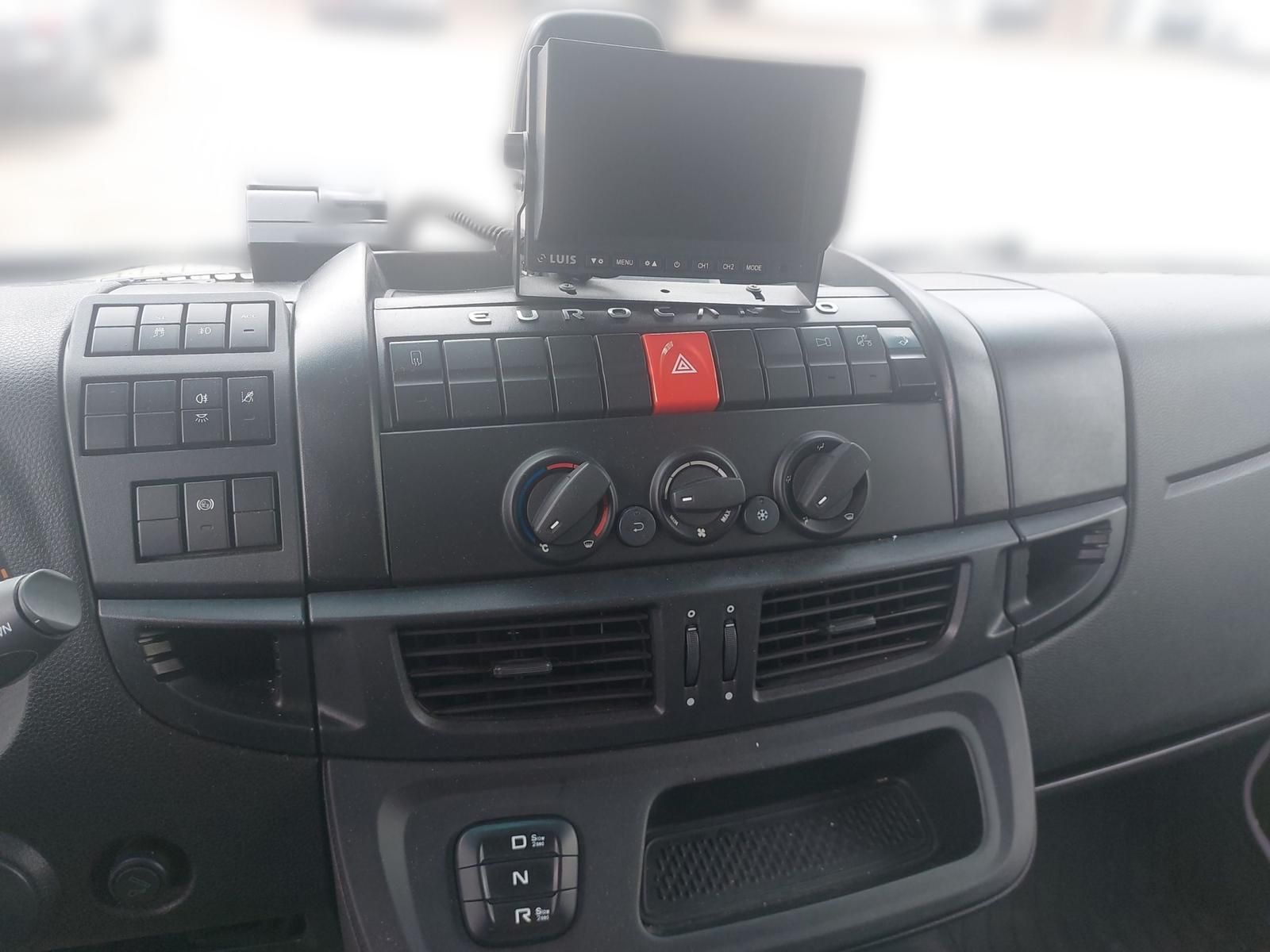 Fahrzeugabbildung Iveco EuroCargo ML80E22/P Trockenfrachtkoffer