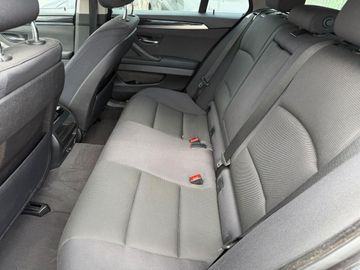 BMW 520 - 8