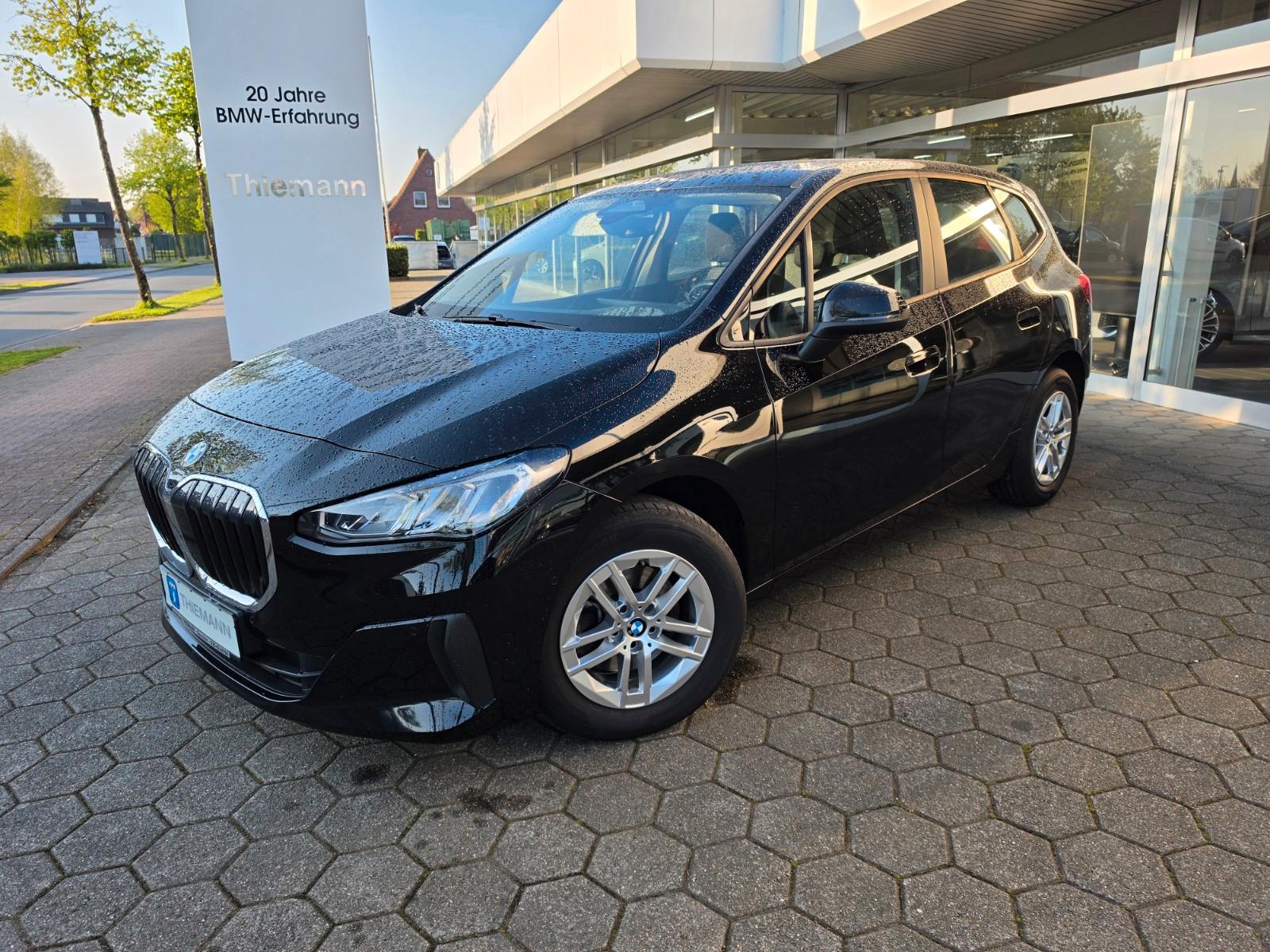 BMW 218d Active Tourer Driving-Assistant