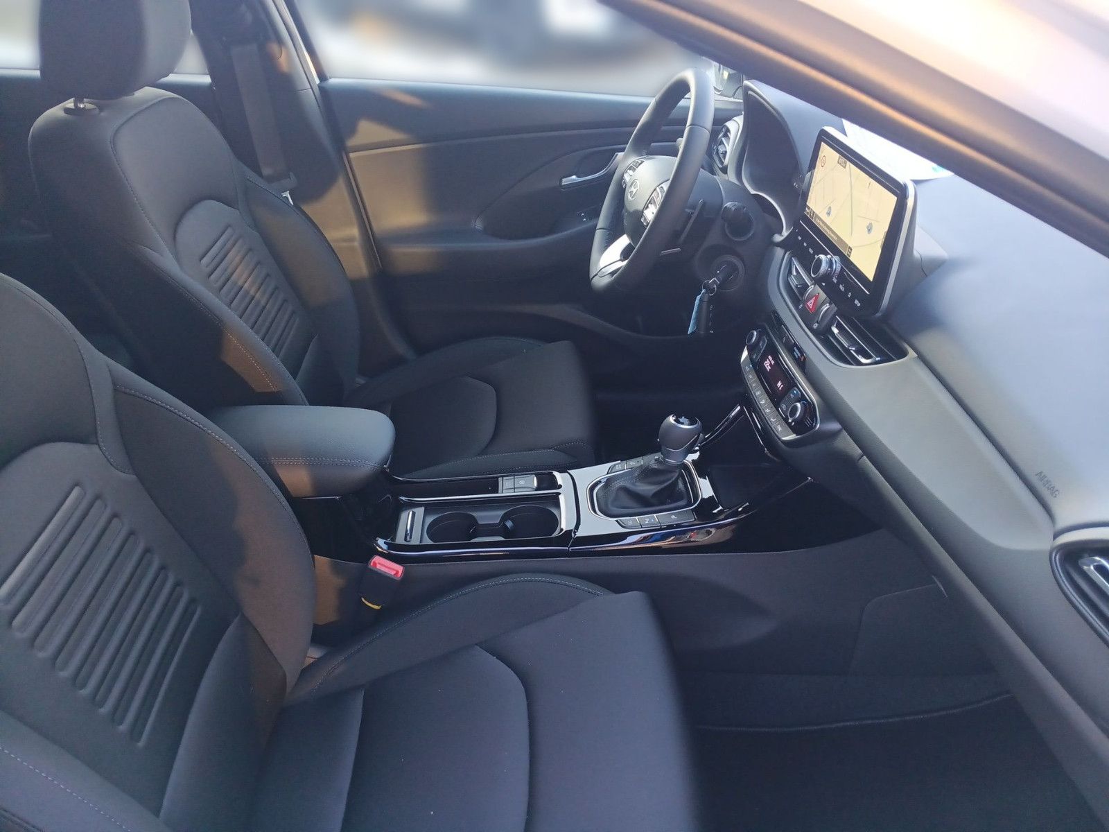 Fahrzeugabbildung Hyundai i30 Advantage 140PS DCT