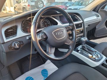 Audi A4 Allroad - 10