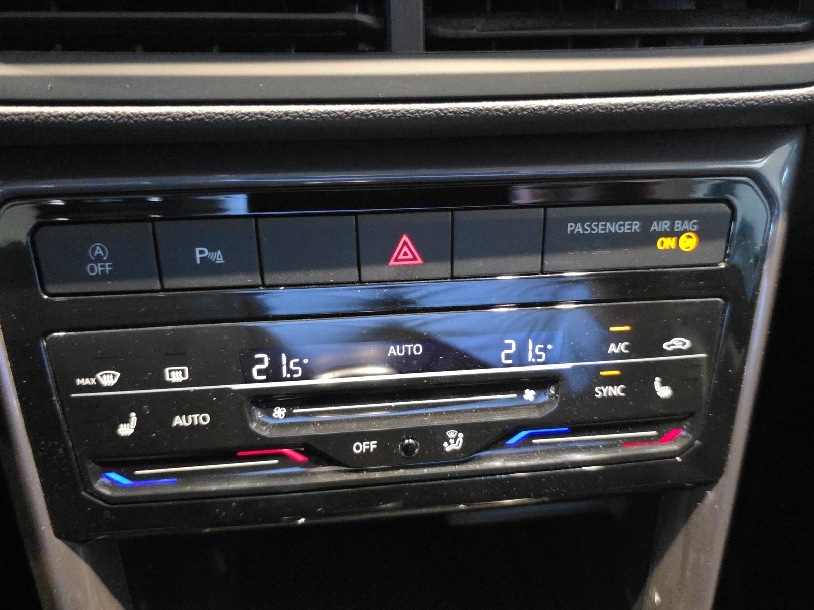 Volkswagen T-Cross - Bild 18