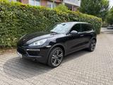 Porsche Cayenne Diesel Platinum Edition Platinum Edition - Porsche Cayenne: Platinum Edition
