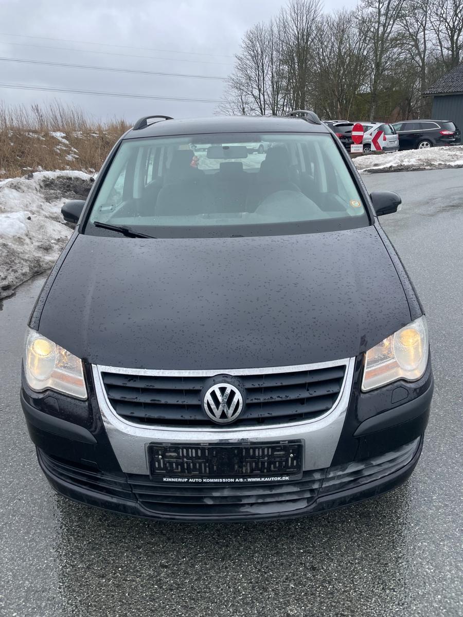 Volkswagen Touran Conceptline