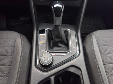 Volkswagen Tiguan Life 4Motion*LED*AHK*PDC*SHZ*ACC*DAB*