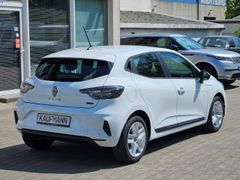 Fahrzeugabbildung Clio V Evolution 1.6 E-TECH Hybrid 145 EU6e, Rüc