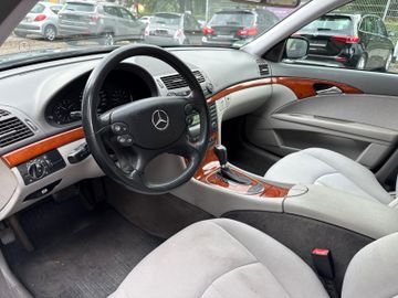 Mercedes E 200 - 9
