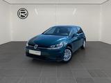 Volkswagen Golf VII 1.0 TSI Trendline *AHK PDC SHZ* - Volkswagen Golf: Grün