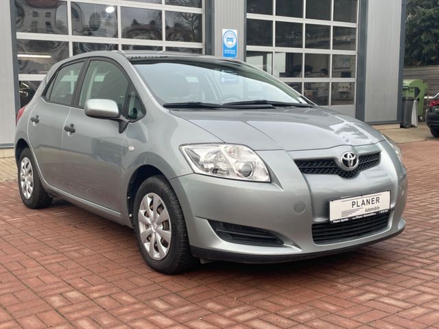 Toyota Auris Klima Service neu