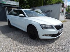 Fahrzeugabbildung Skoda Superb Combi Active