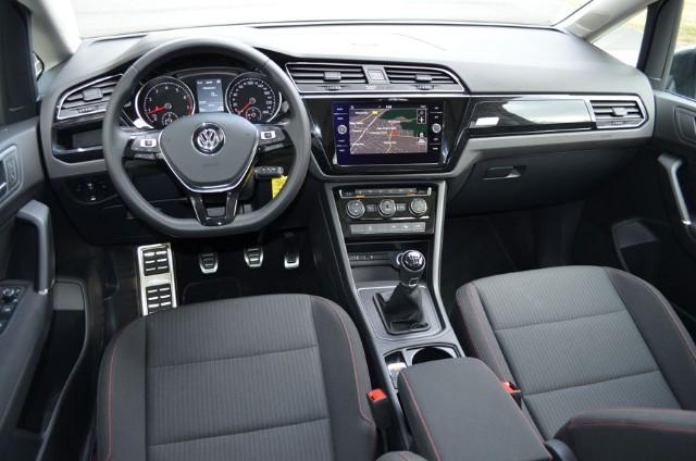 Volkswagen Touran 1.2 TSI 6-Gang *Sound*Pano*Navi*Sitzhzng*