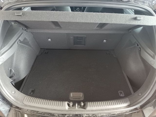 Fahrzeugabbildung Hyundai i30 FL 5-Türer (MY25) 1.0 T-GDI (100PS)  Advanta