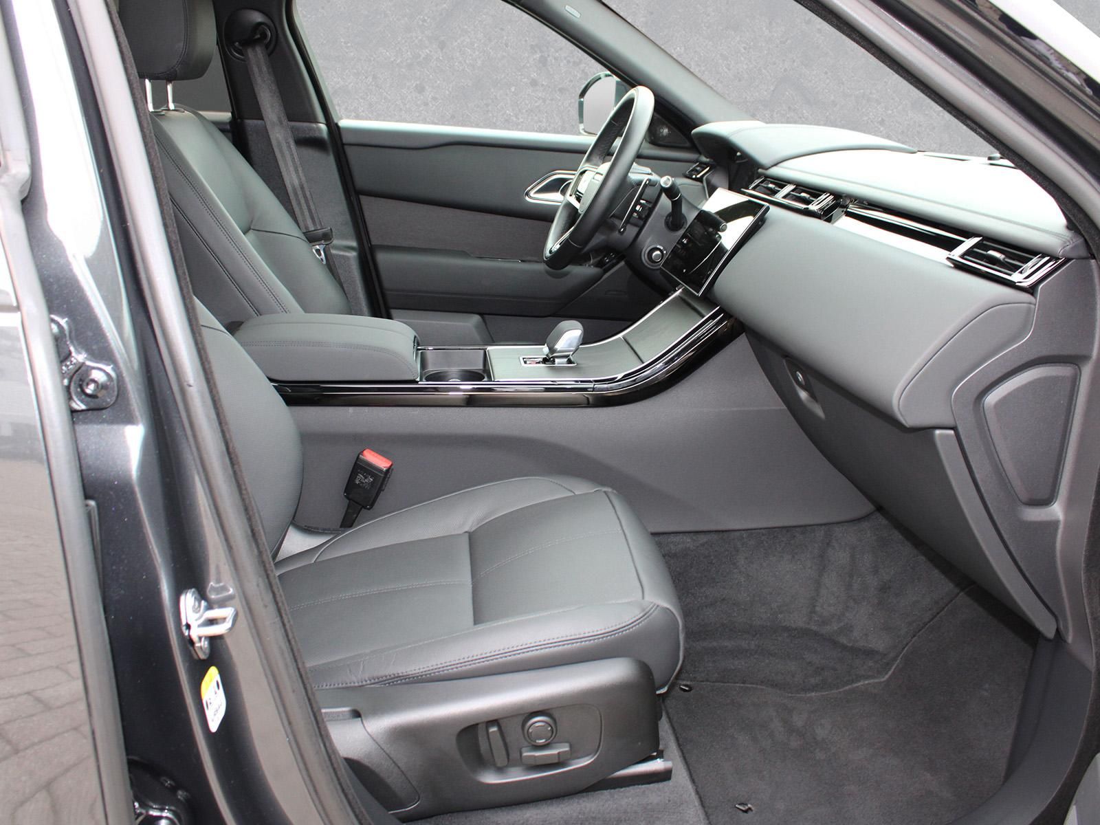 Fahrzeugabbildung Land Rover Range Rover Velar Dynamic SE P400e Hybrid