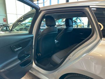 Mercedes-Benz C 220 T d *Led*Keyless*Kamera*Avantgarde*