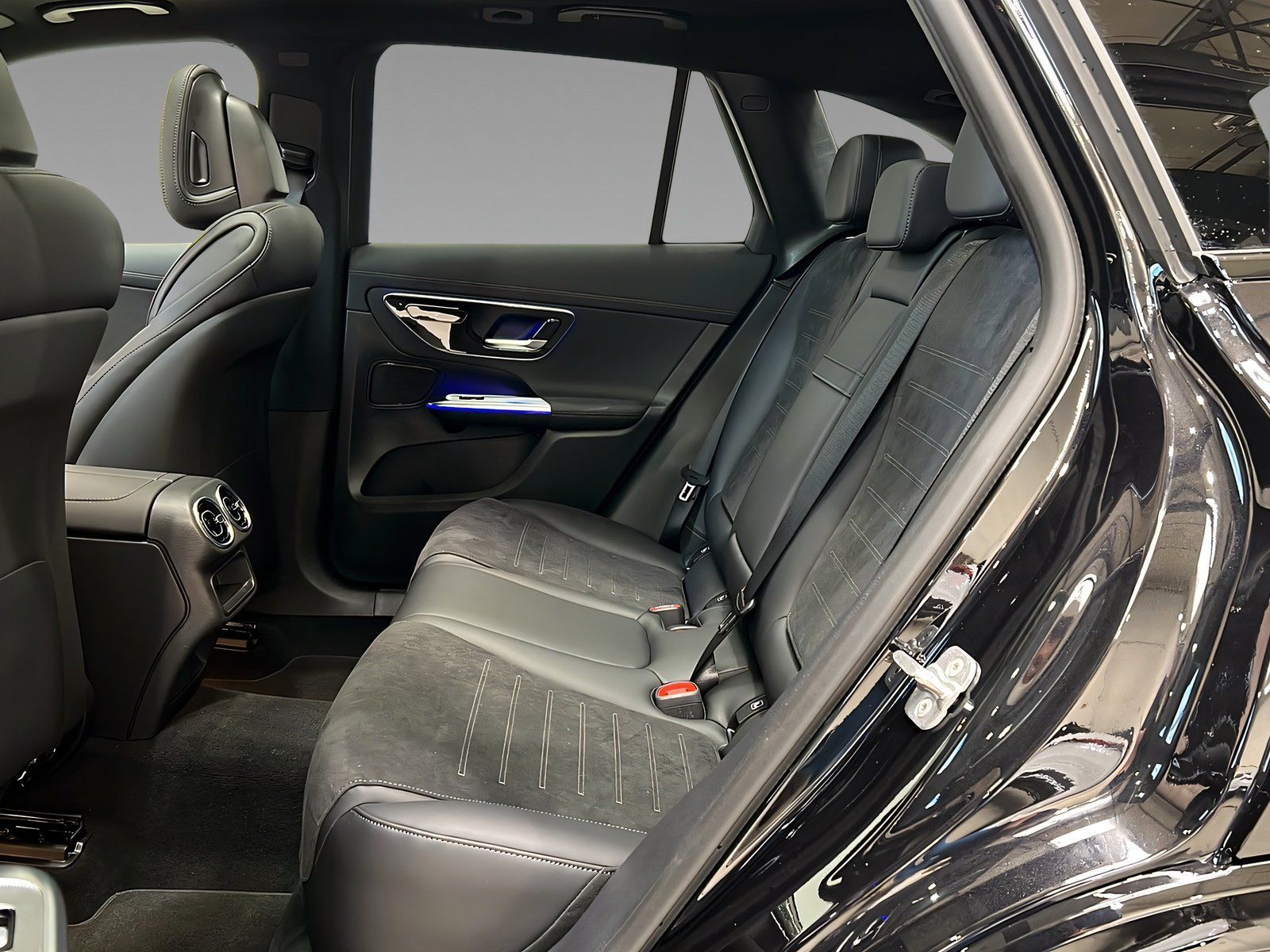 Mercedes-Benz GLC 300 de 4M AMG+NIGHT+Memo+Pano+LrHz+AHK+360° foto 9