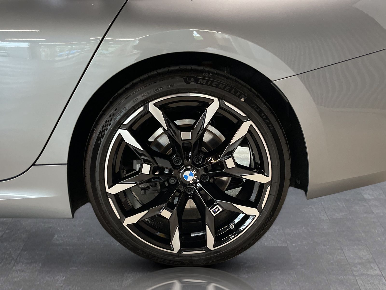 BMW 320 - Bild 14