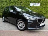 BMW 220 Active Tourer Aut. LED+NAVI+SHZ+KAM+AHK+PARK - BMW 220 Active Tourer aus 2023