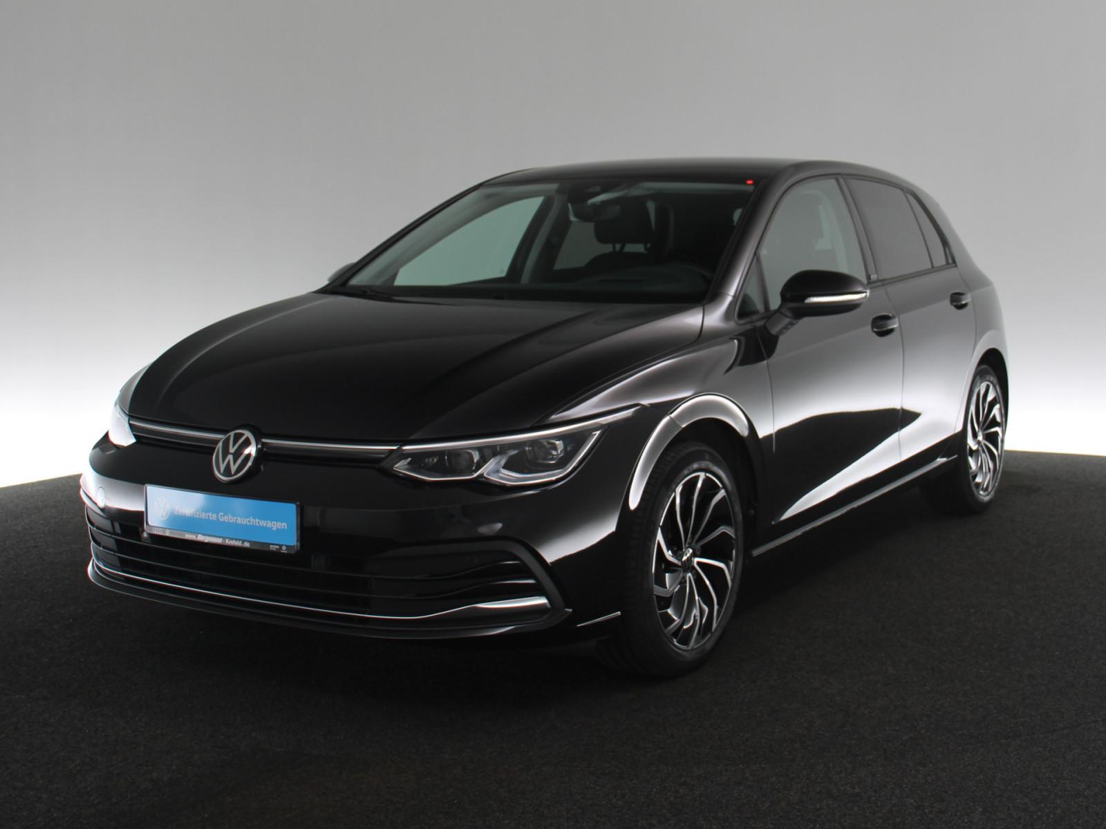 Volkswagen Golf VIII 1.5 eTSI Life AHK MATRIX-LED HUD ACC