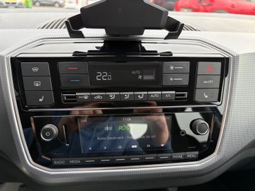 Fahrzeugabbildung SKODA Citigo e iV Style, DAB, Sitzheiz., Temp. uvm.