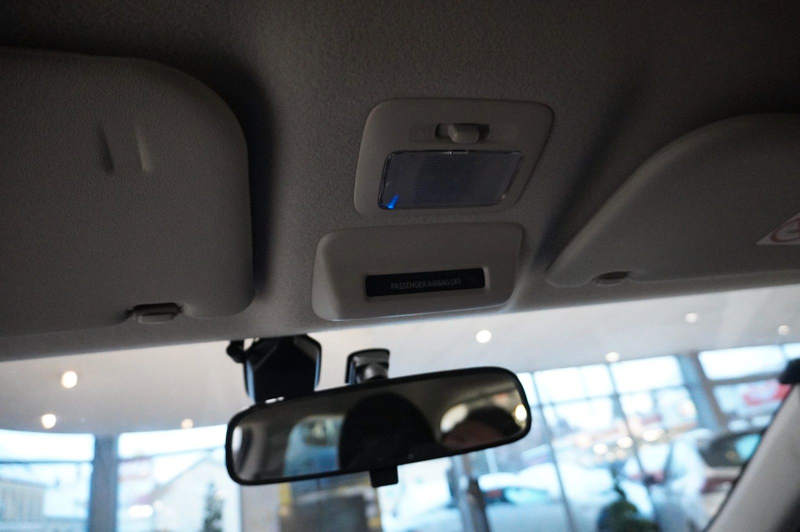 Fahrzeugabbildung Mitsubishi Space Star 1.2 SPIRIT 5-TÜR KLIMA/USB/NEBEL/AUX