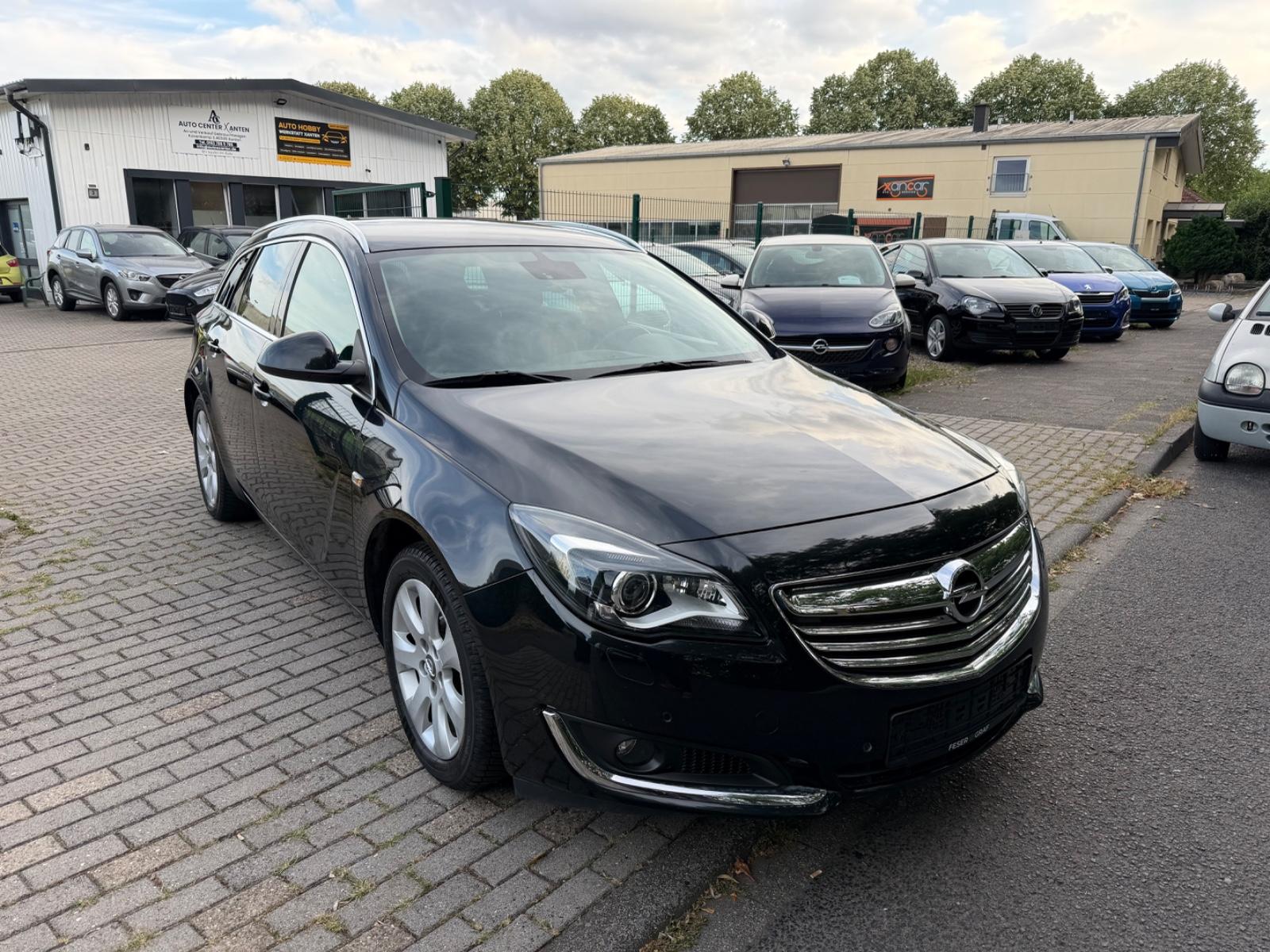 Opel Insignia A Sports Tourer InnovationAHK*SHZ*PDC*