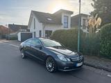 Mercedes-Benz E 250 Coupé  - Mercedes-Benz E 250 in Köln