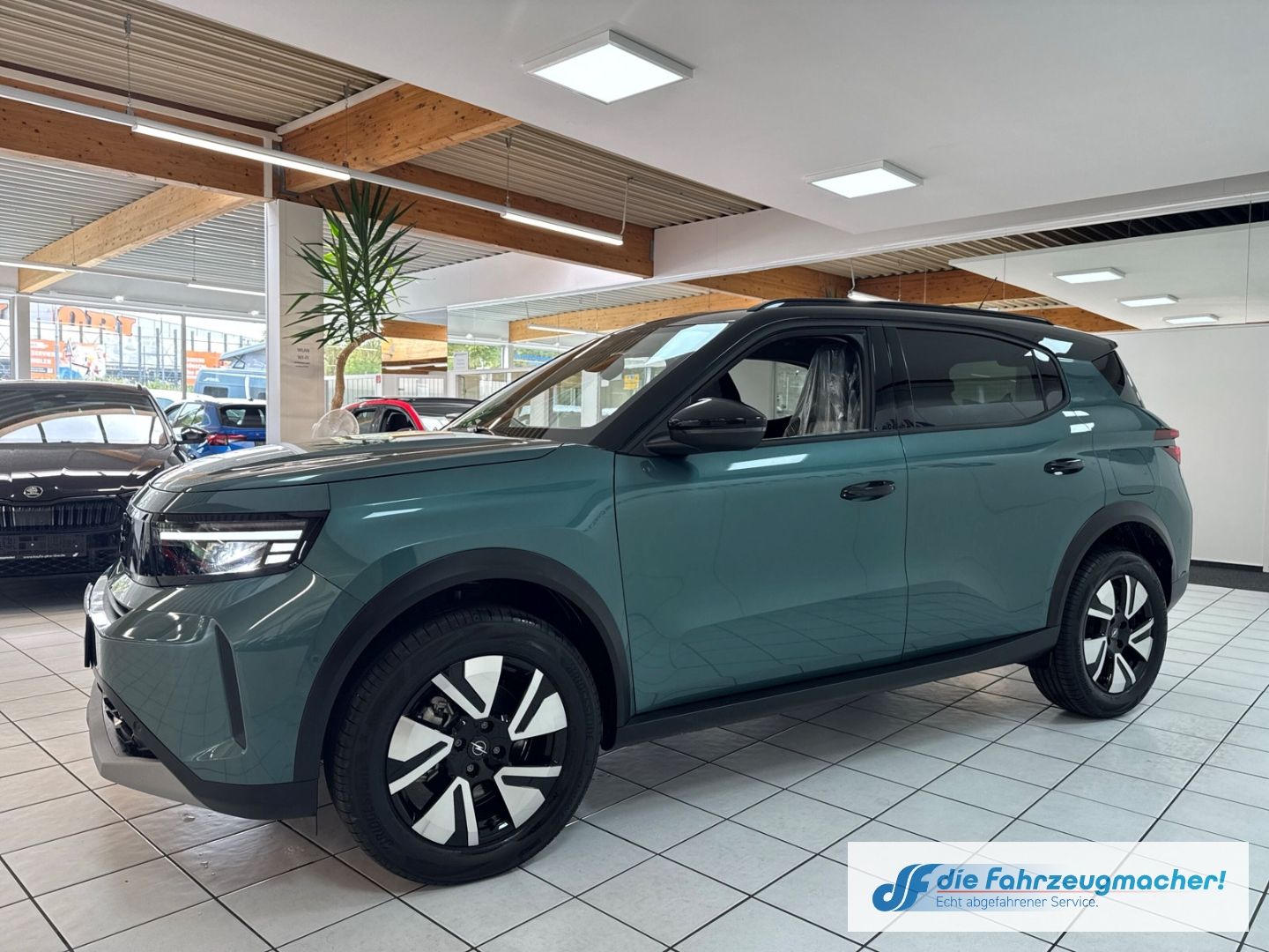 Fahrzeugabbildung Opel Frontera GS 107 kW Navi Digitales Cockpit LED Ap