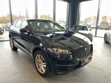 Jaguar F-Pace F-PACE Portfolio AWD - Jaguar: Schwarz