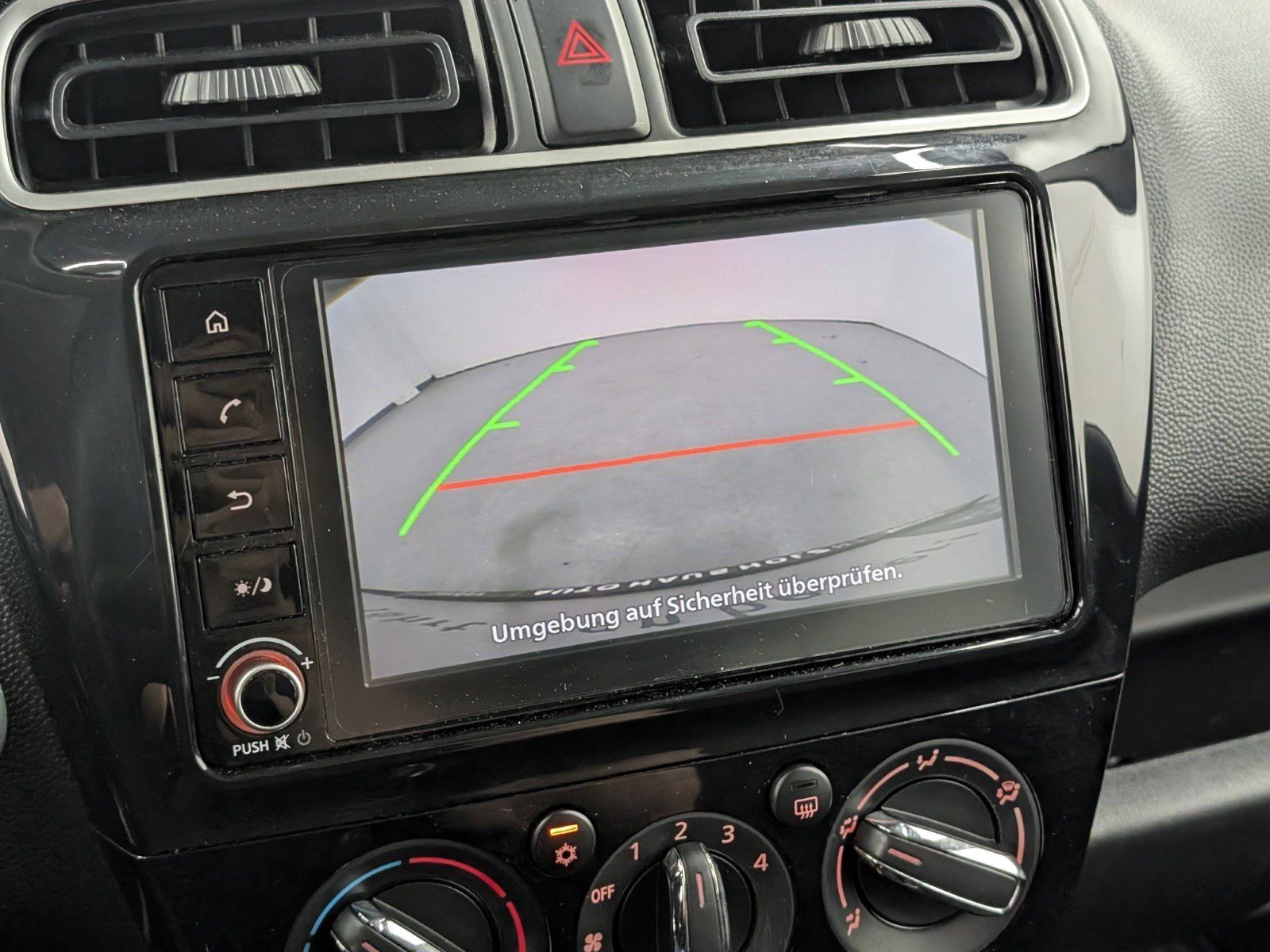 MITSUBISHI Space Star 1.2 Select+ Kamera Klima – Bild 15
