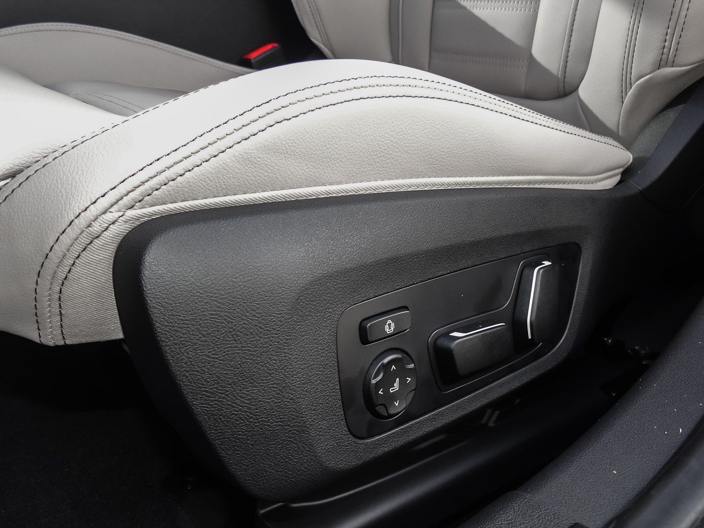 BMW 330 - Bild 12