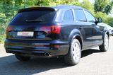 Audi Q7 3.0 TDI quattro S-Line+Leder+Navi+AHK+StandHz - Audi Q7 aus 2011: Line