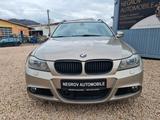 BMW 330 Baureihe 3 Touring 330d xDrive - BMW 330 aus 2009: D