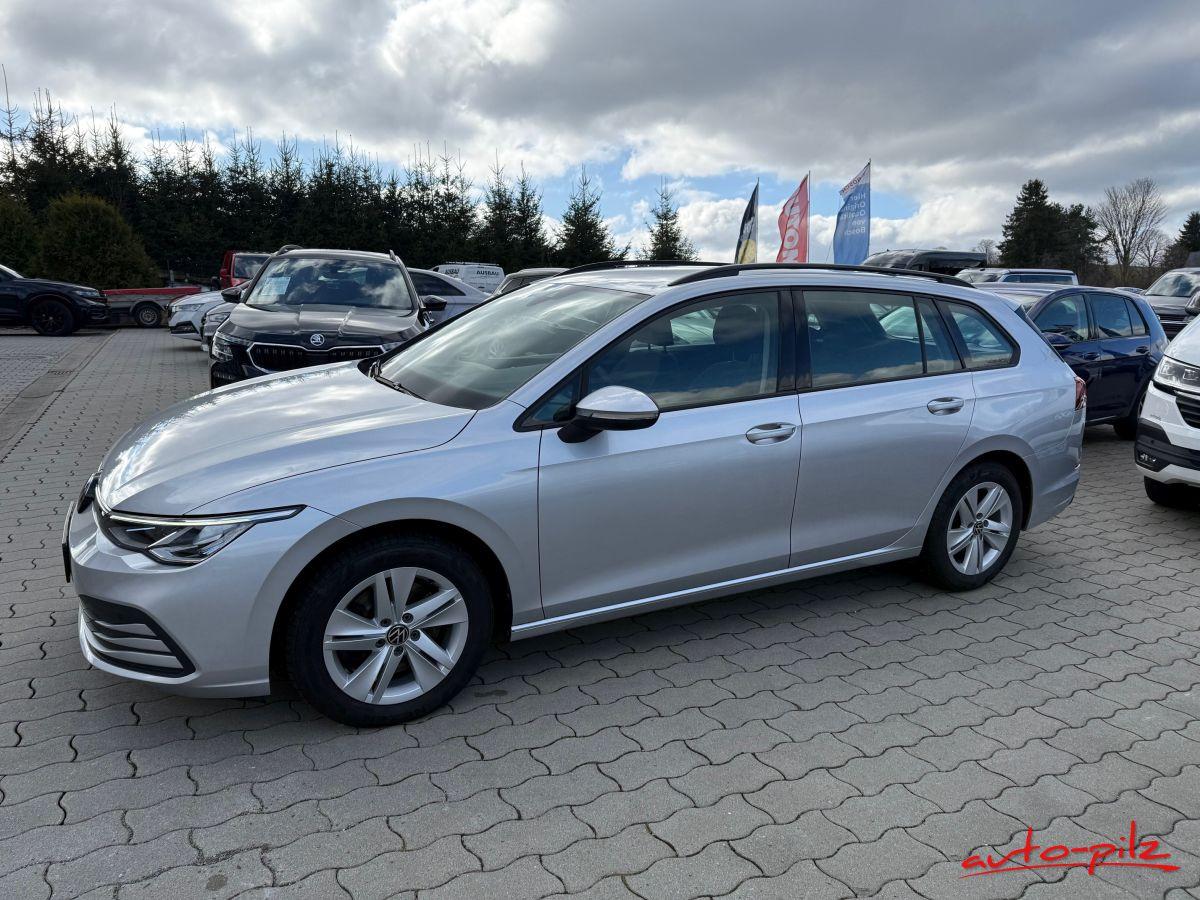 Volkswagen Golf VIII Variant Life Navi ACC LED PDC Alu