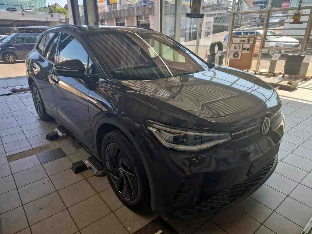 Volkswagen ID.4 Pure electric IQ.LIGHT+PANO+LANE+PDC+DAB+