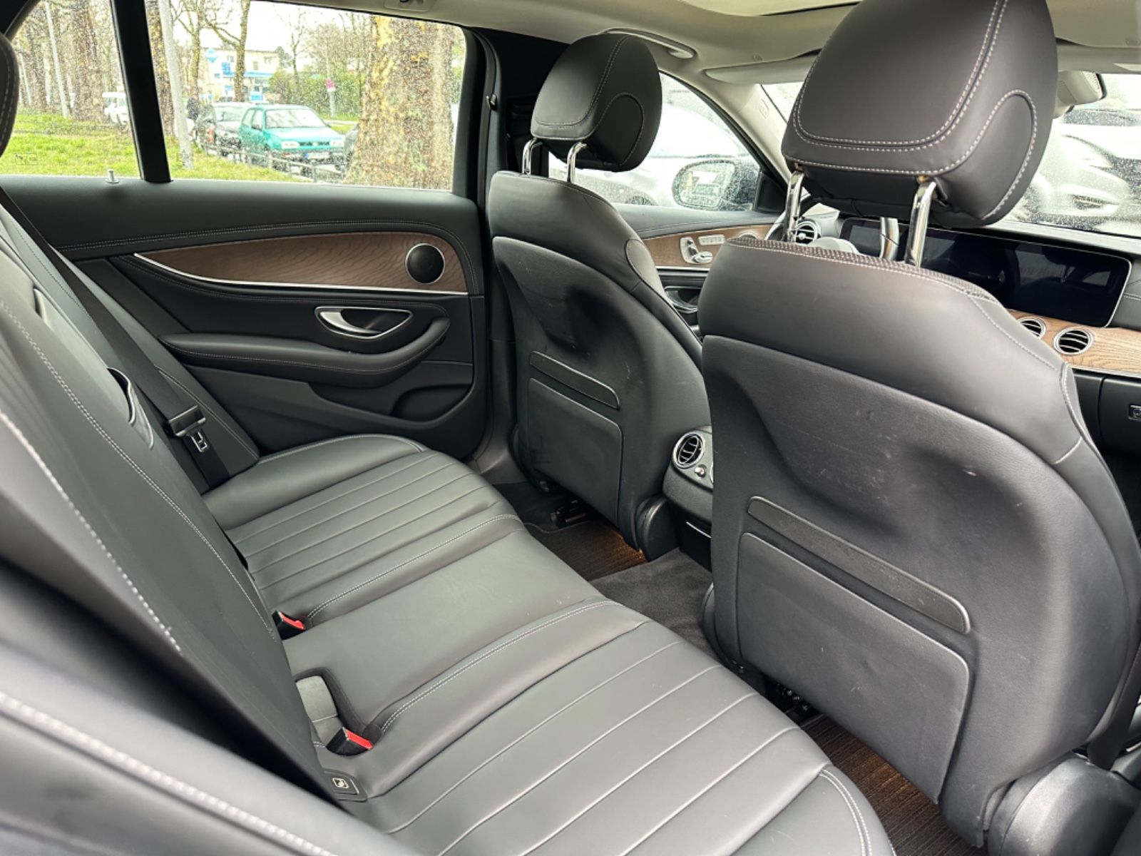 Fahrzeugabbildung Mercedes-Benz E 300d T AMG*360Kamera*Panorama*Exclusive