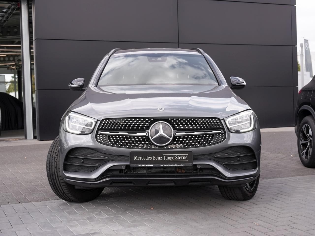 Mercedes-Benz GLC 300 e 4M AMG Night Navi AHK Kamera Easy-Pack foto 2