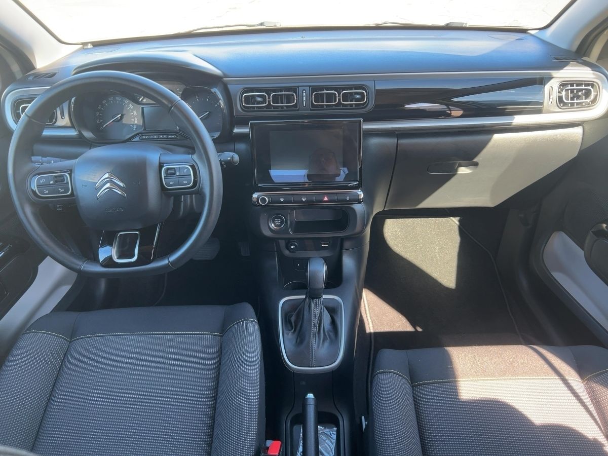 Fahrzeugabbildung Citroën C3 1.2 PureTech 110 Max Navi EPH Klimmaut.