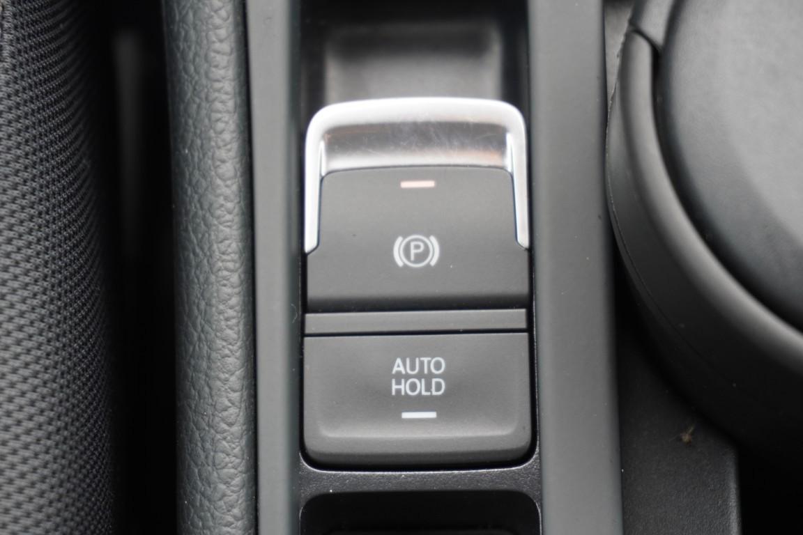 Volkswagen Golf VII Variant 1.0 Comfortline ACC PDC Klimaau