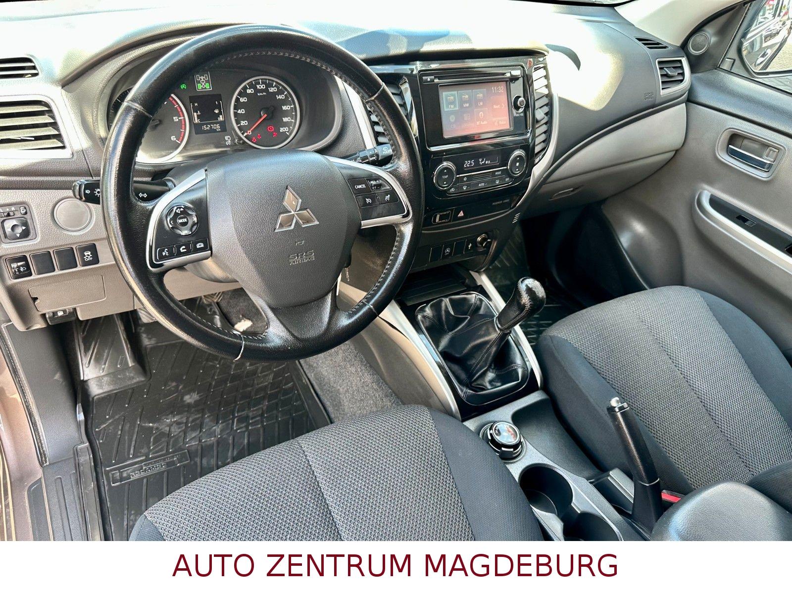 Mitsubishi L200 Plus Club Cab 4WD ALU*ALLRAD*AHK*