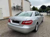 Mercedes-Benz E 220 CDI Lim. BlueEfficiency, TOP-ZUSTAND - Mercedes-Benz E 220: Cdi Blueefficiency