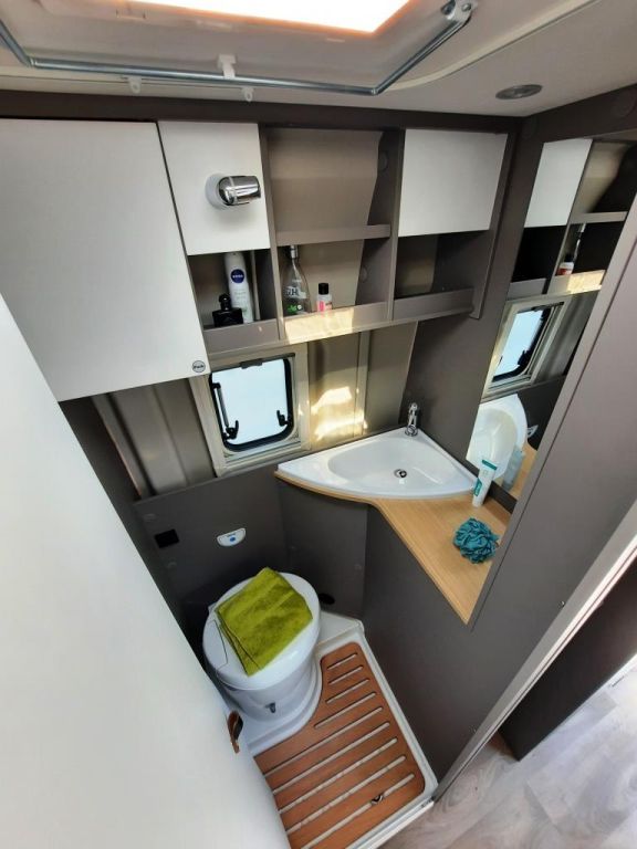 Fahrzeugabbildung LMC Innovan 600 Verfüg./Sparen Sie 11.275,- €