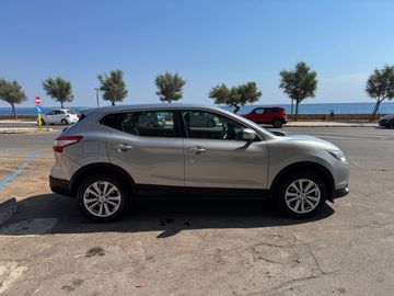 Nissan Qashqai - 4
