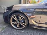 BMW M550d xDrive Touring A - Top Zustand Full M pack - BMW M-Modelle in München