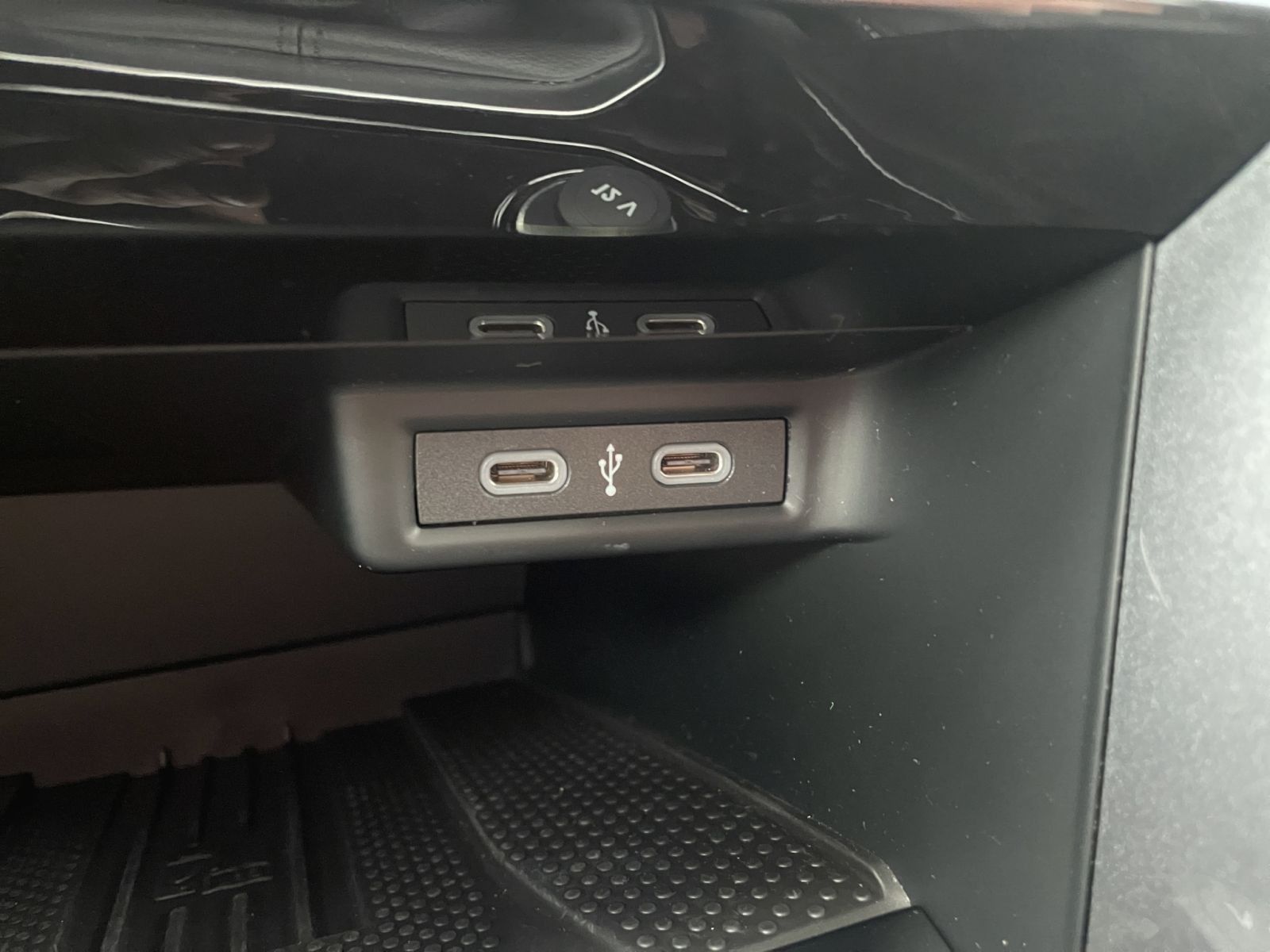 Volkswagen T-Roc - Bild 13