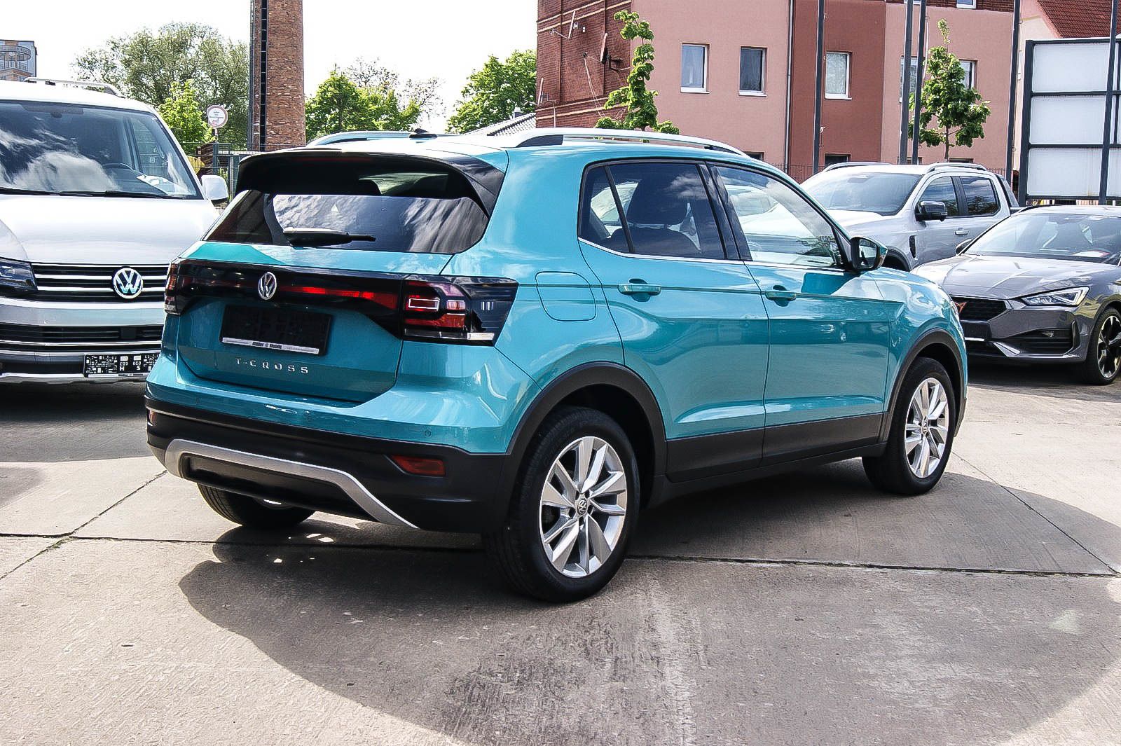 Fahrzeugabbildung Volkswagen T-Cross HIGHLINE 1.0 TSI NAVI LED VIRTUAL 1.HAND