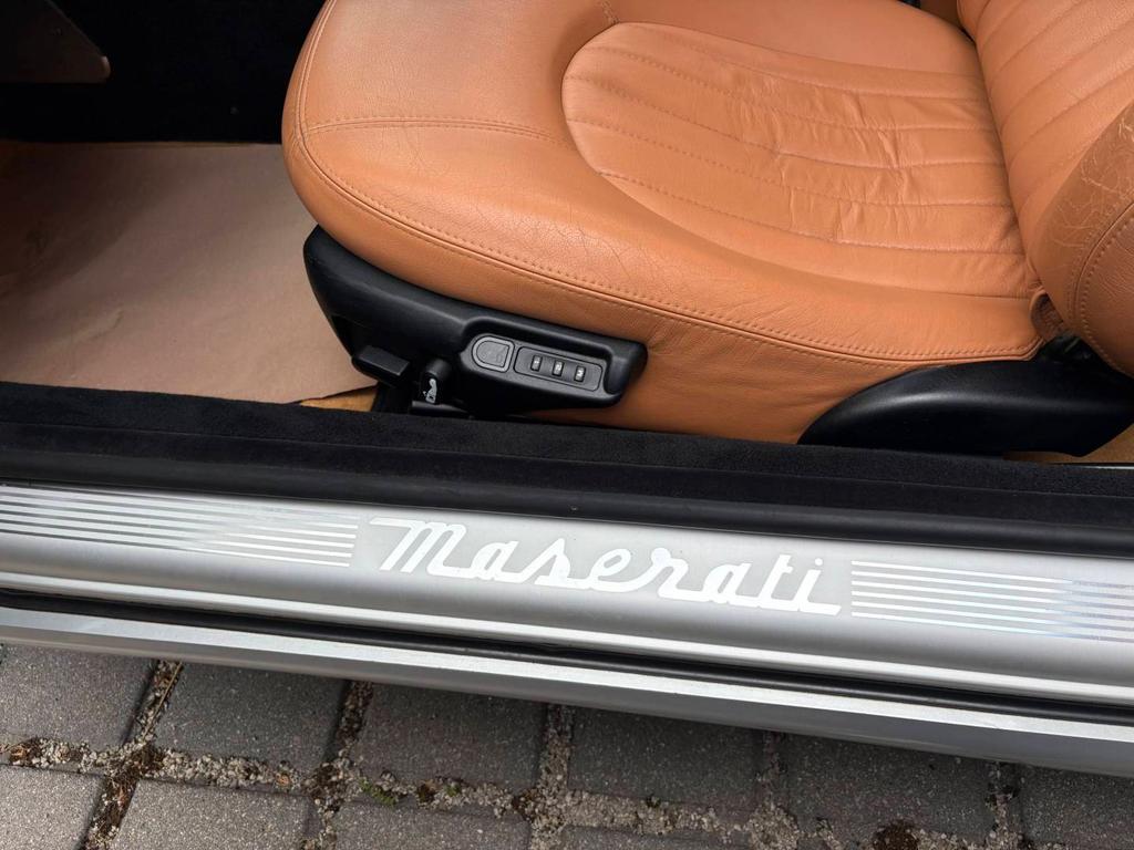 Maserati 4200
